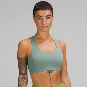 Lululemon Free to Be Serene Bra